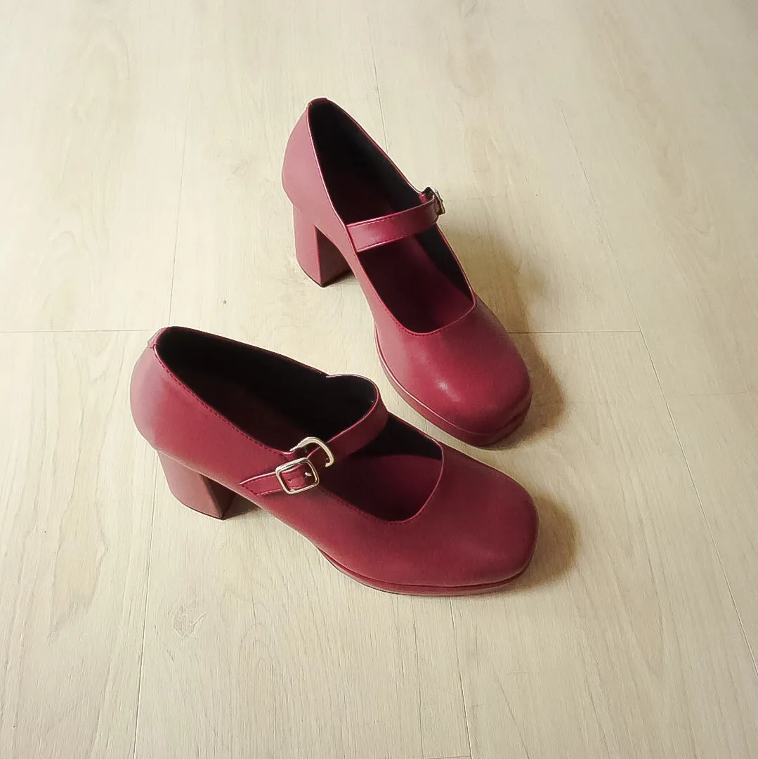 Amy Heels