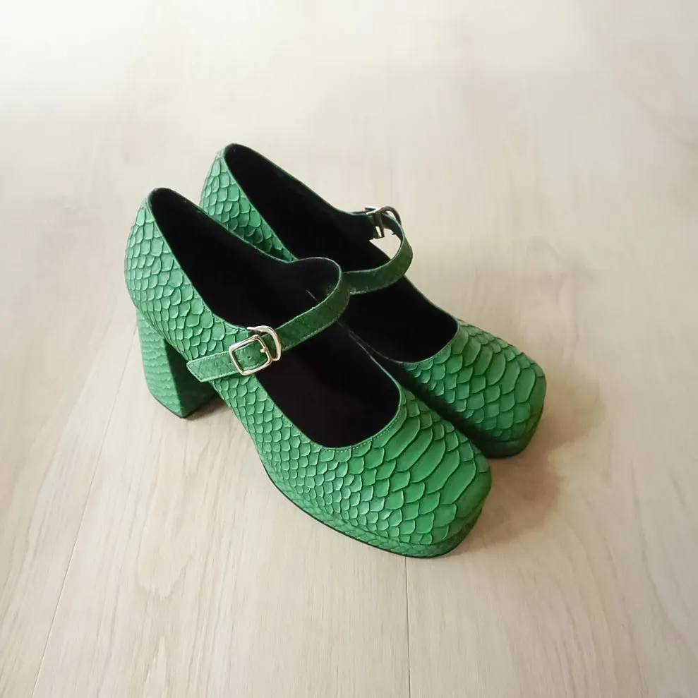 Amy Heels