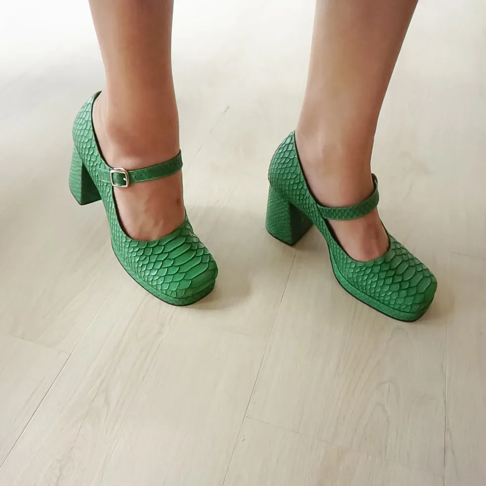 Amy Heels