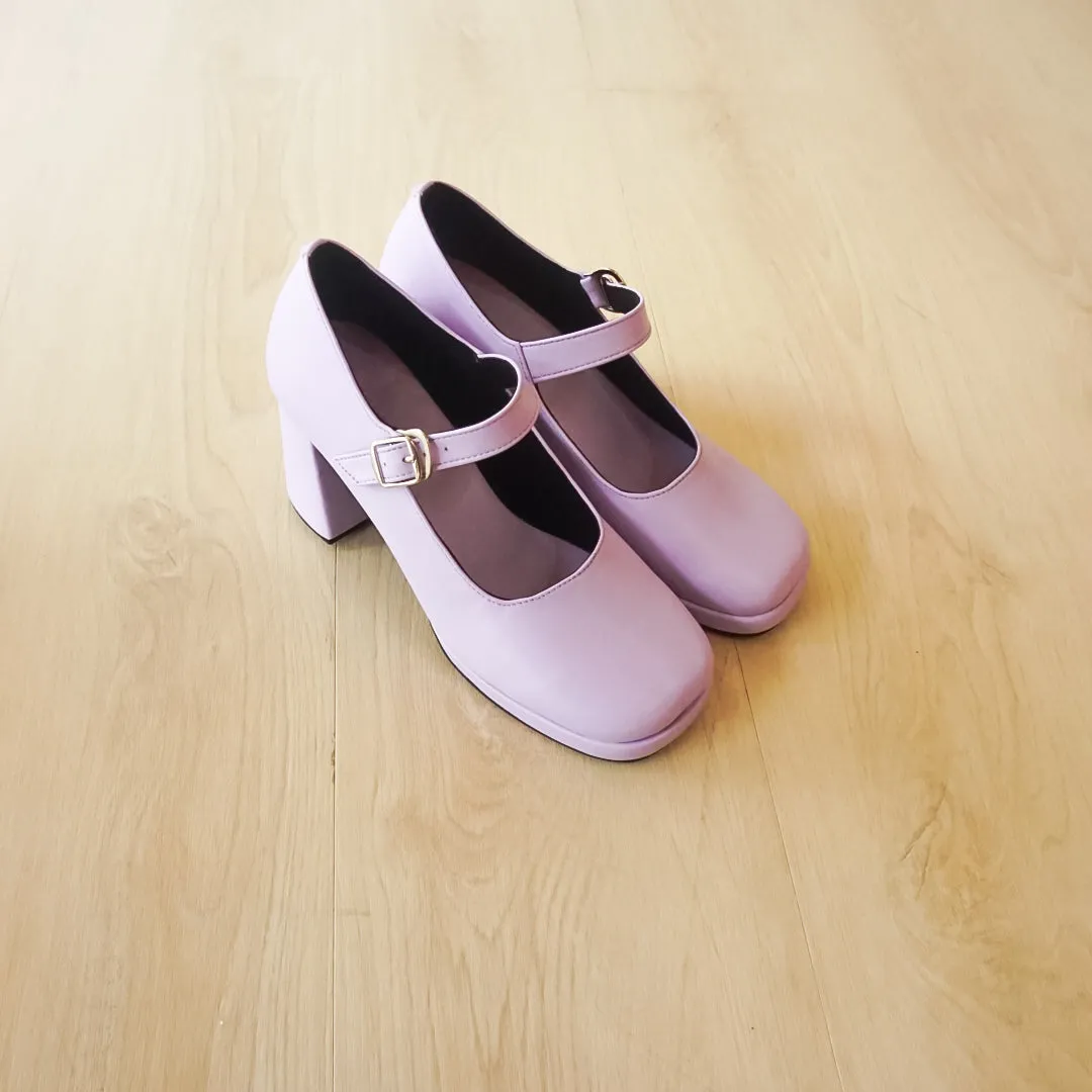 Amy Heels