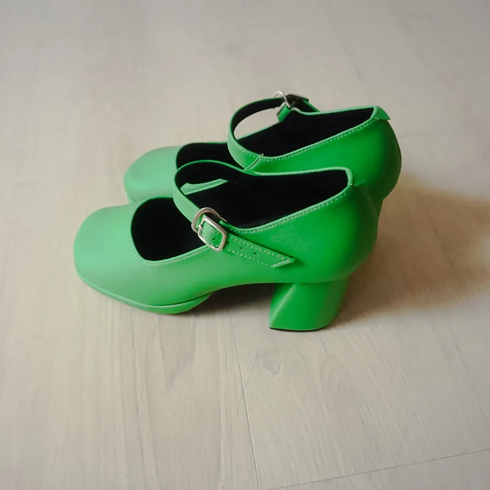 Amy Heels