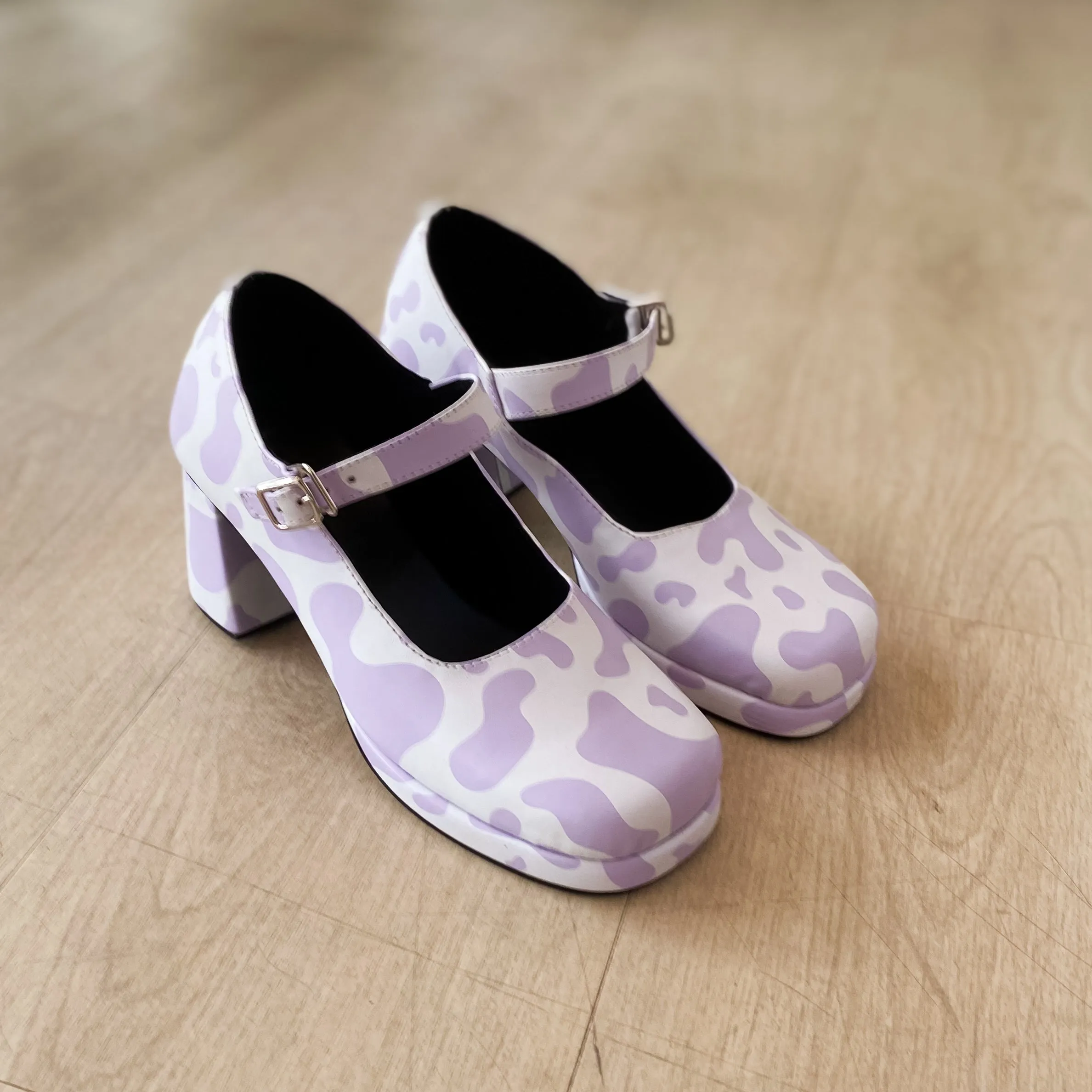 Amy Heels