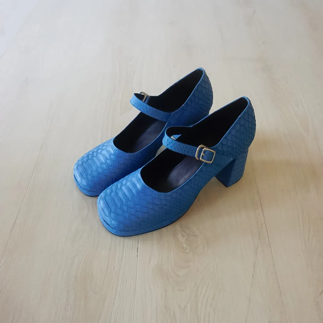 Amy Heels