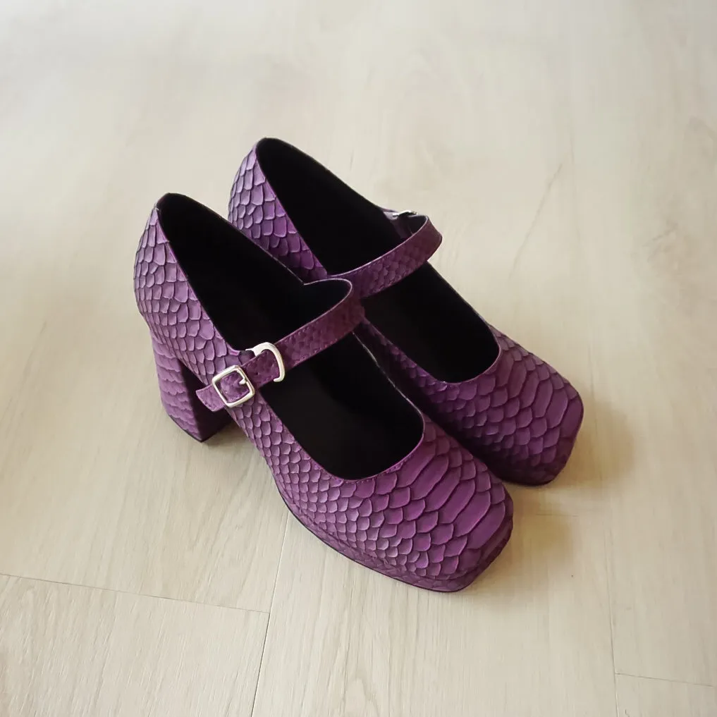 Amy Heels