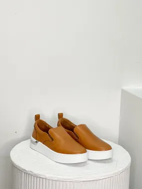 Caroline Sneaker