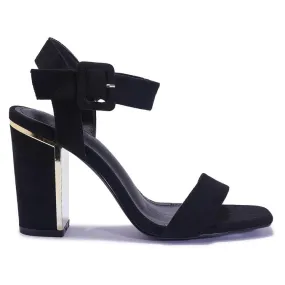 NUR1 Heel Sandals