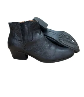 SOFFT Women's •Parveen• Ankle Bootie 8M black leather