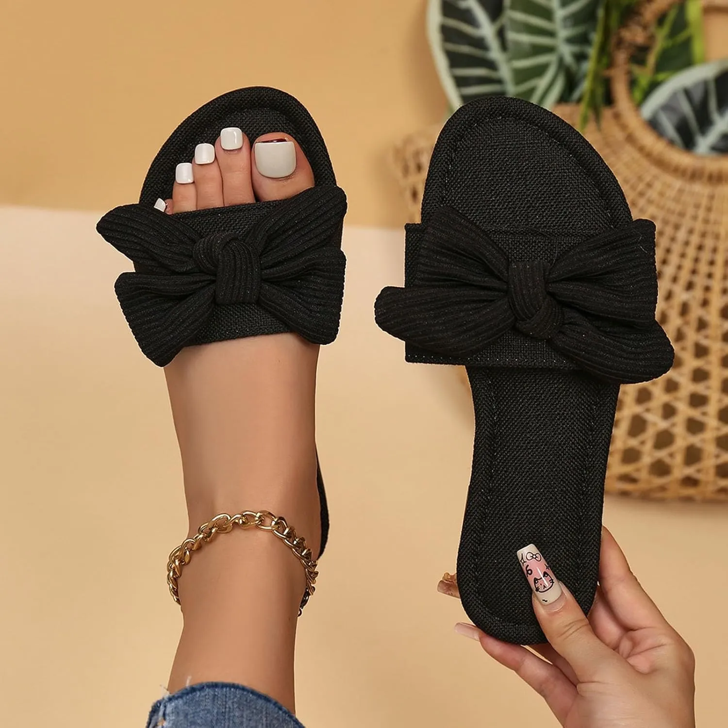 Women's Flat Slippers Summer Comfortable Soft Indoor Slide Slippers With Bow 2025 Trendy Cute Solid Open Toe Sandals