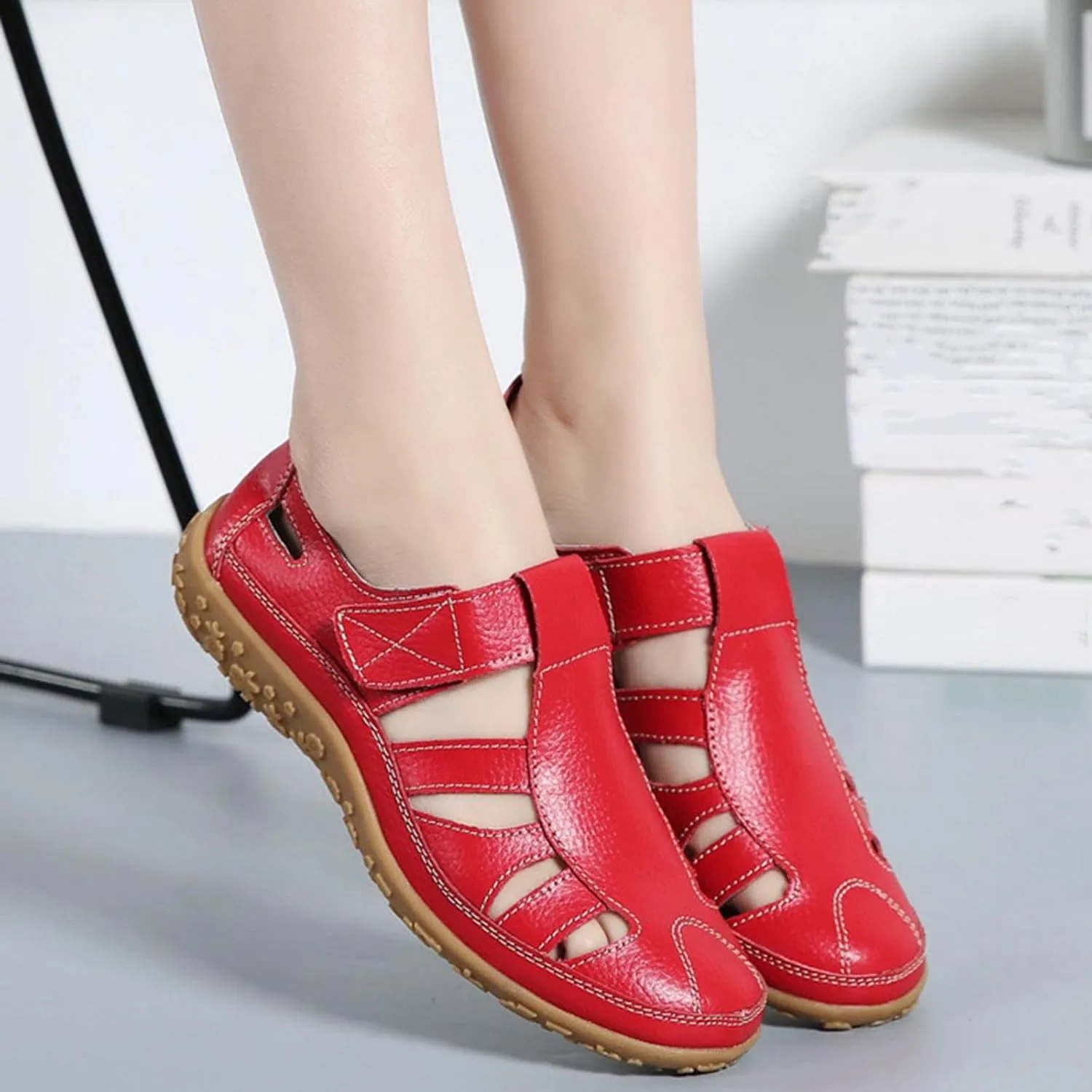 Women's Rubber Sole Orthopedic Sandals Anti-Slip Hollow Out Shoe Hook and Loop Closed Toe Trendy Flats